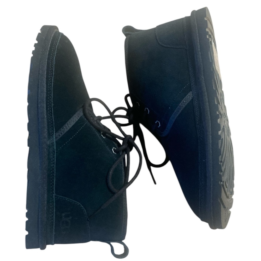 UGG Neumel Suede Lace Up Chukka Shearling lined Ankle Boots size 9 - Picture 4 of 13
